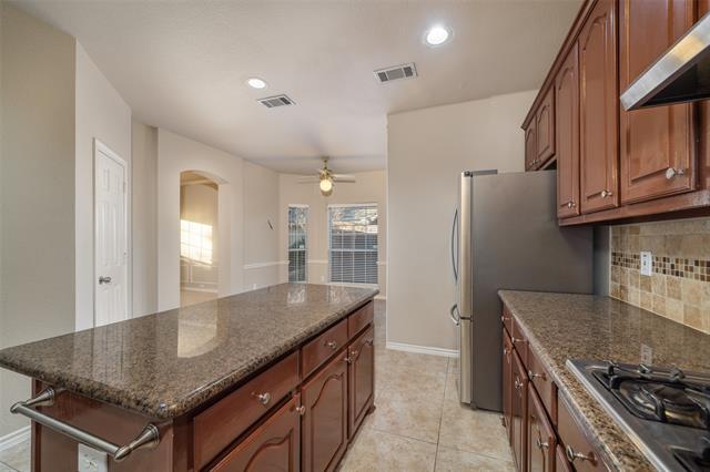 Building Photo - 8228 Novaro Dr