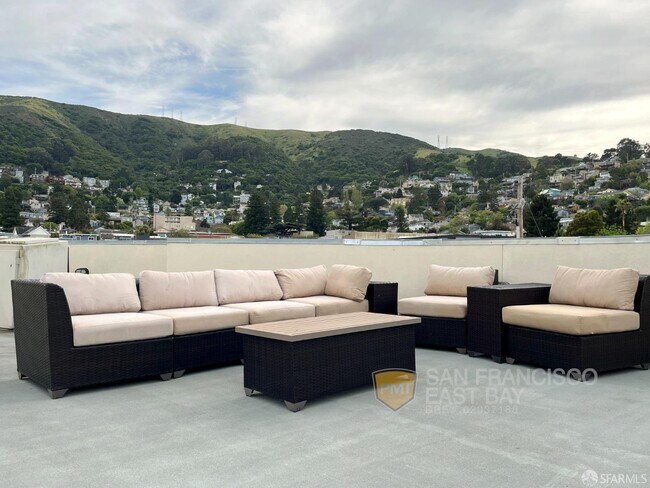 Building Photo - 1 San Bruno Ave