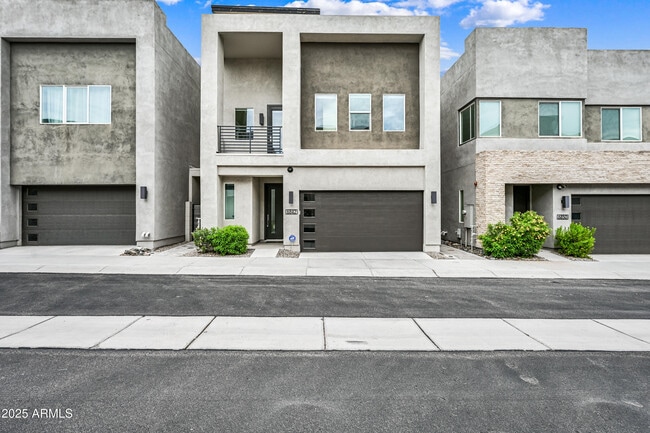 Primary Photo - 6842 E ORION Dr