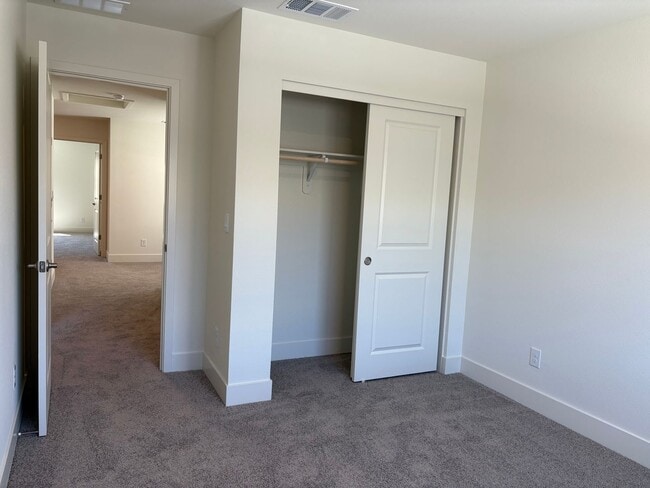 Building Photo - Brand New DR Horton Home in NW Reno!