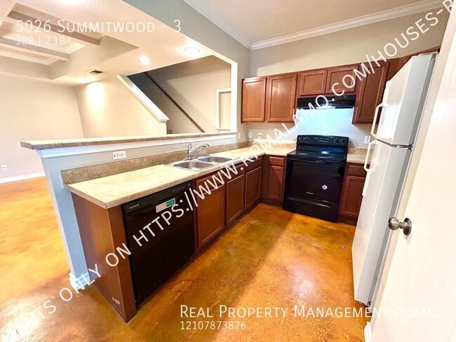 Building Photo - 5026 Summitwood-3