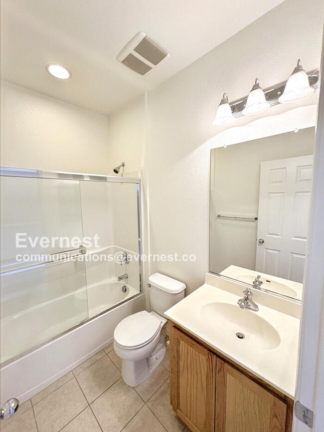 Building Photo - 69 Ede Ln