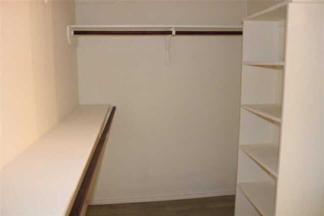Building Photo - 4318 Payton Manor Ln