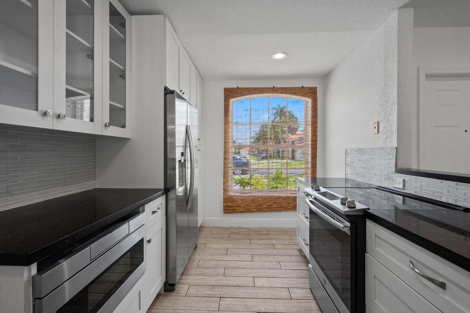 Building Photo - 3800 Miramontes Cir