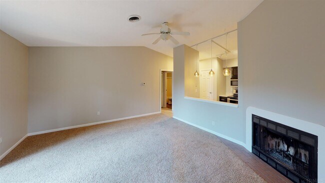 Building Photo - 9621 S Lake Ridge Dr