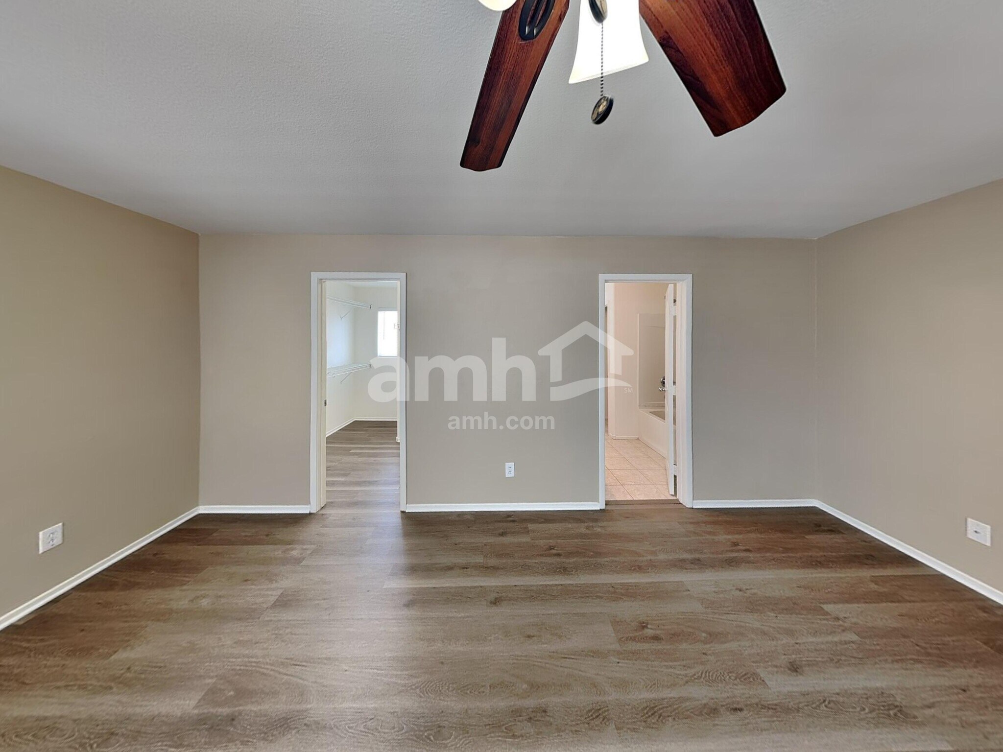 Building Photo - 79 Japonica Ave