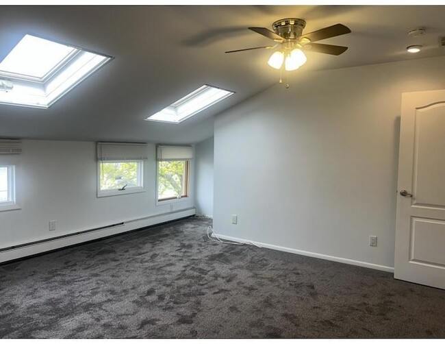 Building Photo - 471 S Delaware Ave
