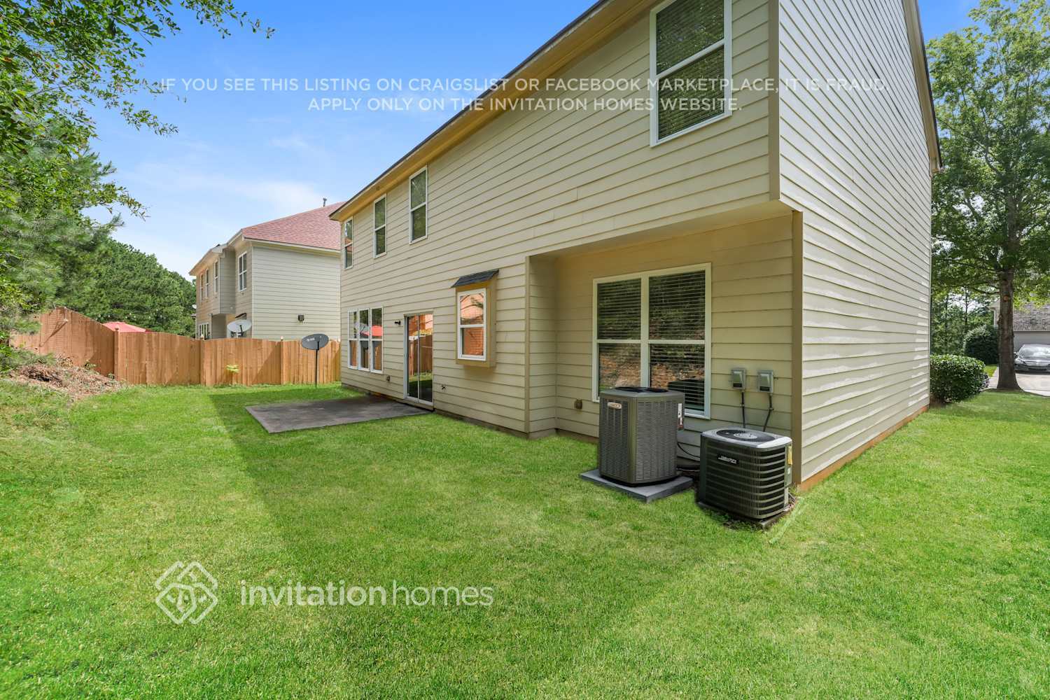 Building Photo - 610 Simonton Crest Dr SE