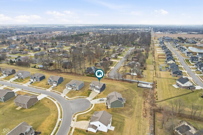 Building Photo - 7683 Fairwood Blvd