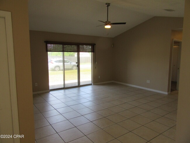 Building Photo - 1601 Louisiana Ave