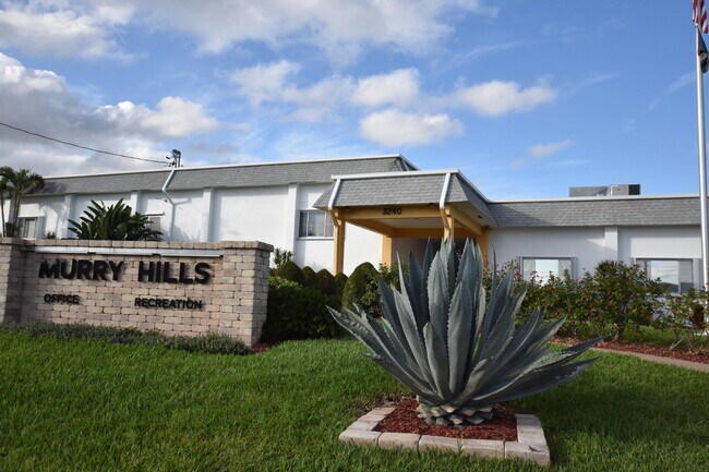 Building Photo - 3240 Lake Osborne Dr