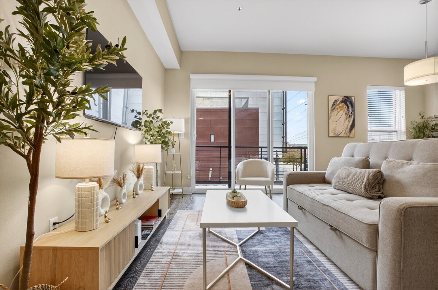 Building Photo - 110 N Boston Ave