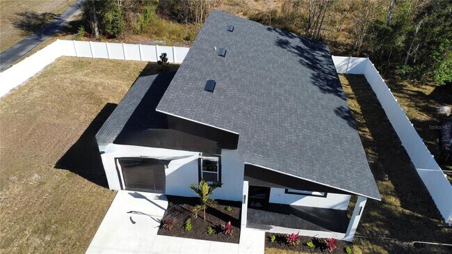 Building Photo - 9912 Golden Loop