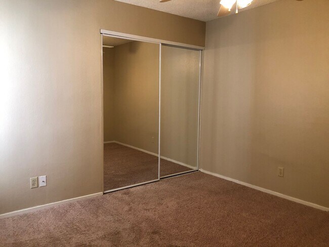 Building Photo - 304 Crosswind Way