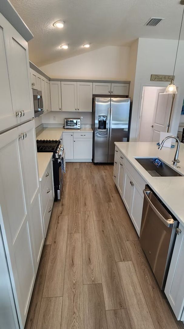 Building Photo - M2650 Quelly (VS-10/%)