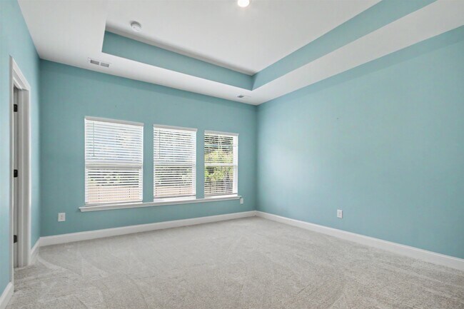 Building Photo - 2223 Blue Crane Cir