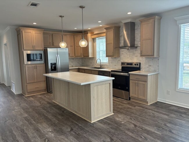 Building Photo - 765 Arbor Estates Way