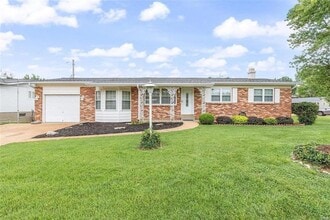 Building Photo - 9511 Antigo Dr