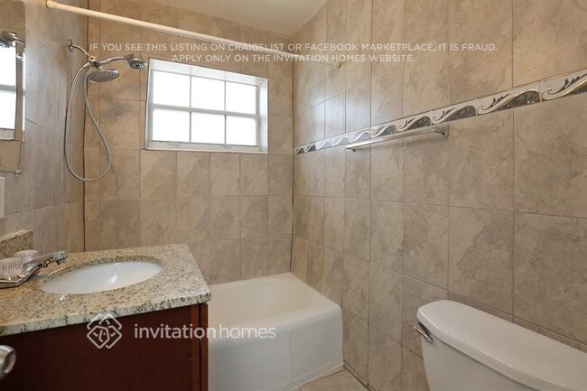 Building Photo - 18935 NW 8th Ave