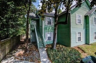 Building Photo - 2 Bedroom/ 2 Bath Condo