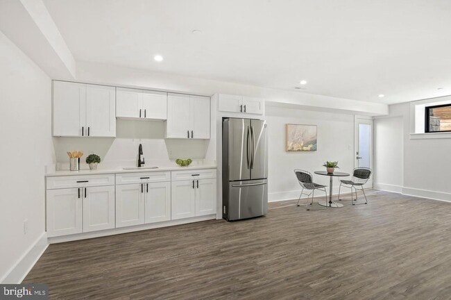 Building Photo - 5805 Massachusetts Ave