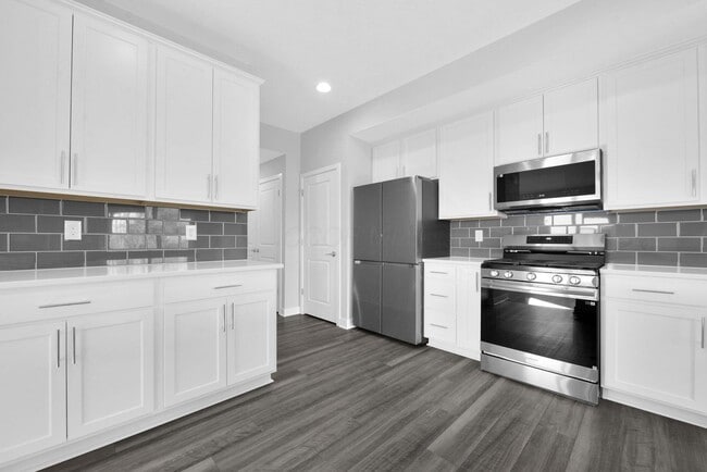 Building Photo - 5491 Fawnsbury Ct