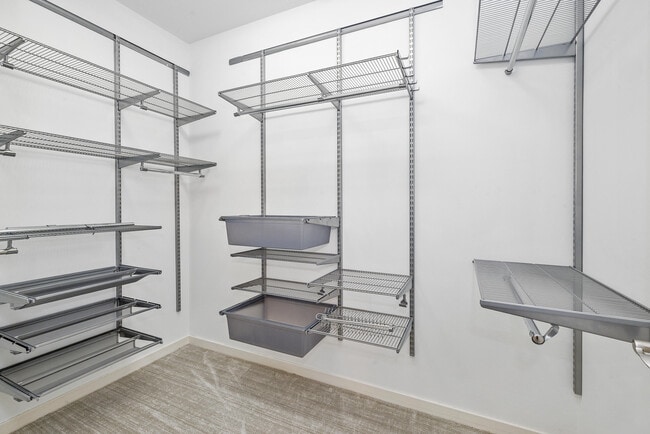 Building Photo - 1522 N Prospect Ave