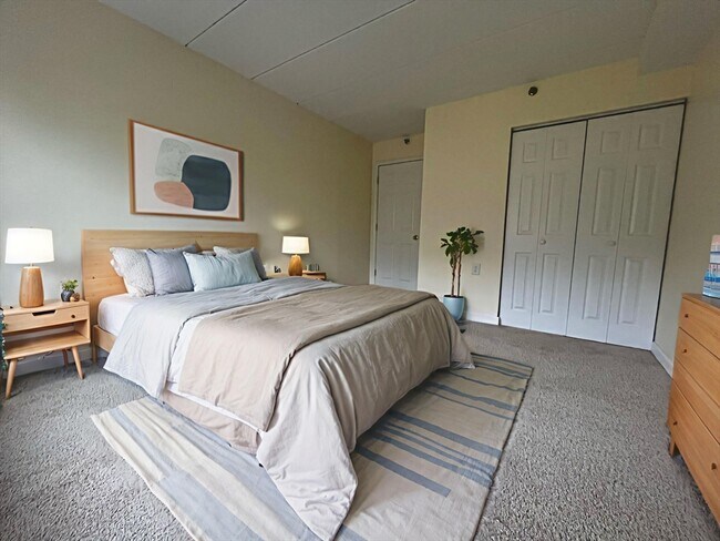 Building Photo - 324 Washington St