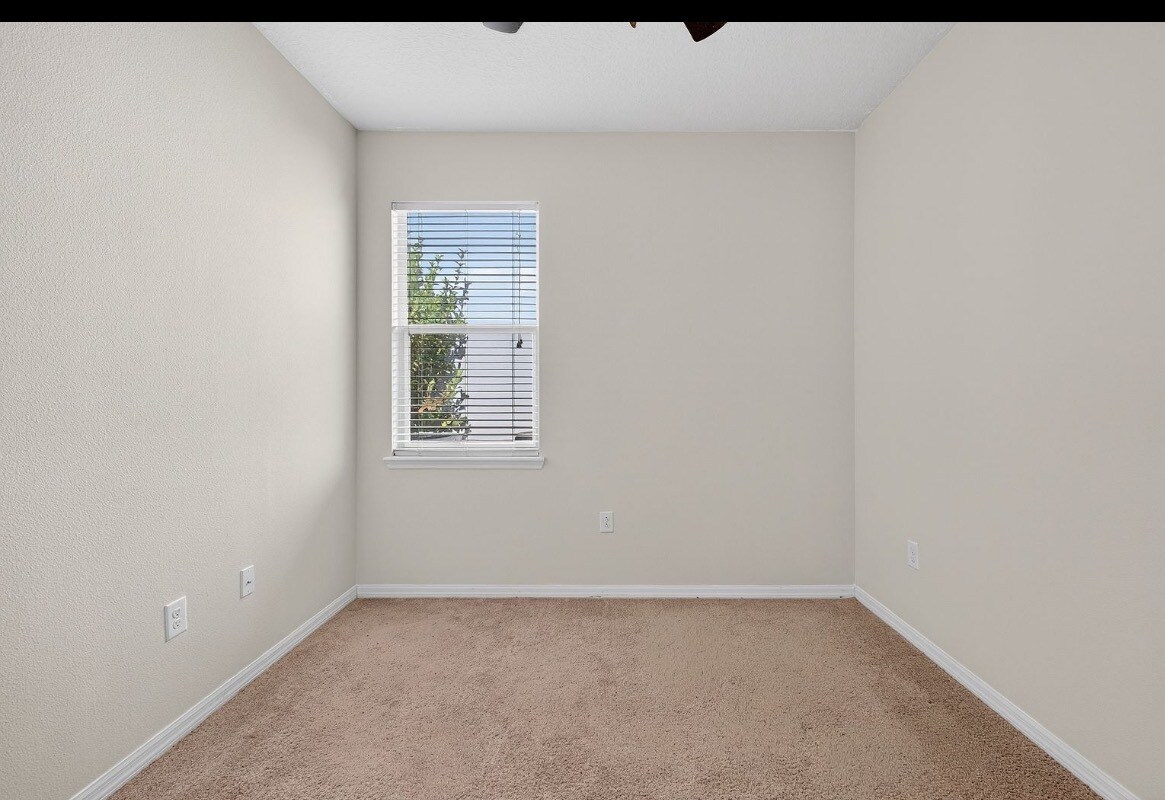 Building Photo - 3263 Olivera Way