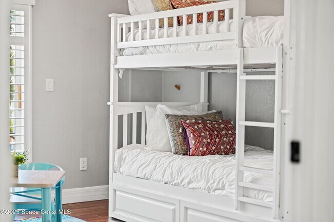 Building Photo - 1493 S Atlantic Ave