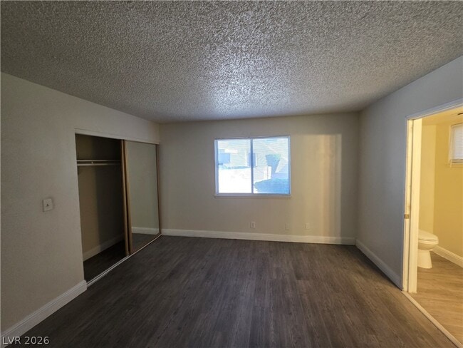 Building Photo - 4941 Newport Cove Dr