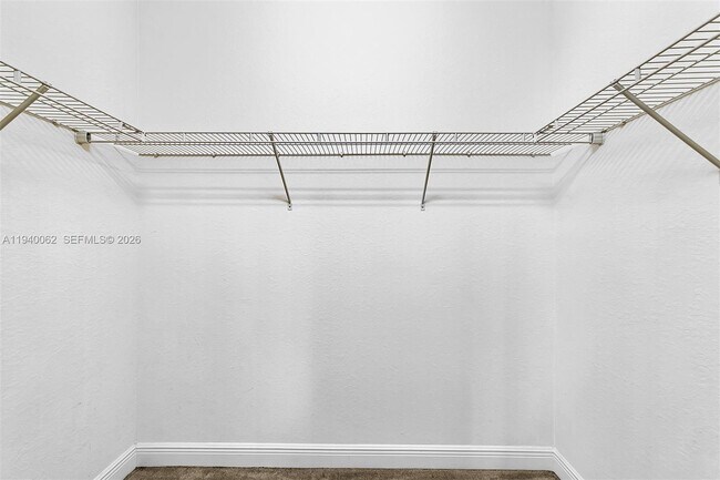 Building Photo - 908 SW 147th Ave