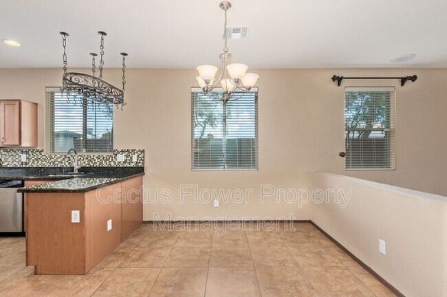 Building Photo - 2624 W Beautiful Ln