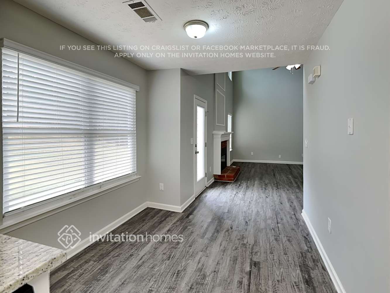 Building Photo - 2514 Plymouth Way