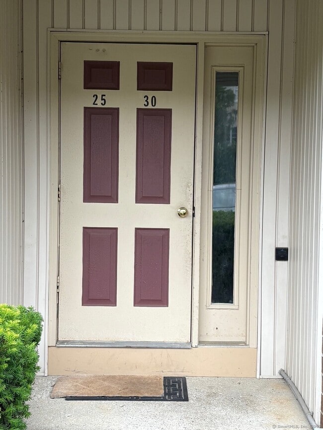 Primary Photo - 28 Belair Dr