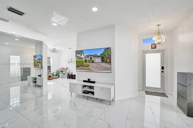 Building Photo - 4118 Sapphire Terrace