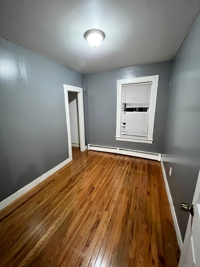 Building Photo - 60 S Whitney St