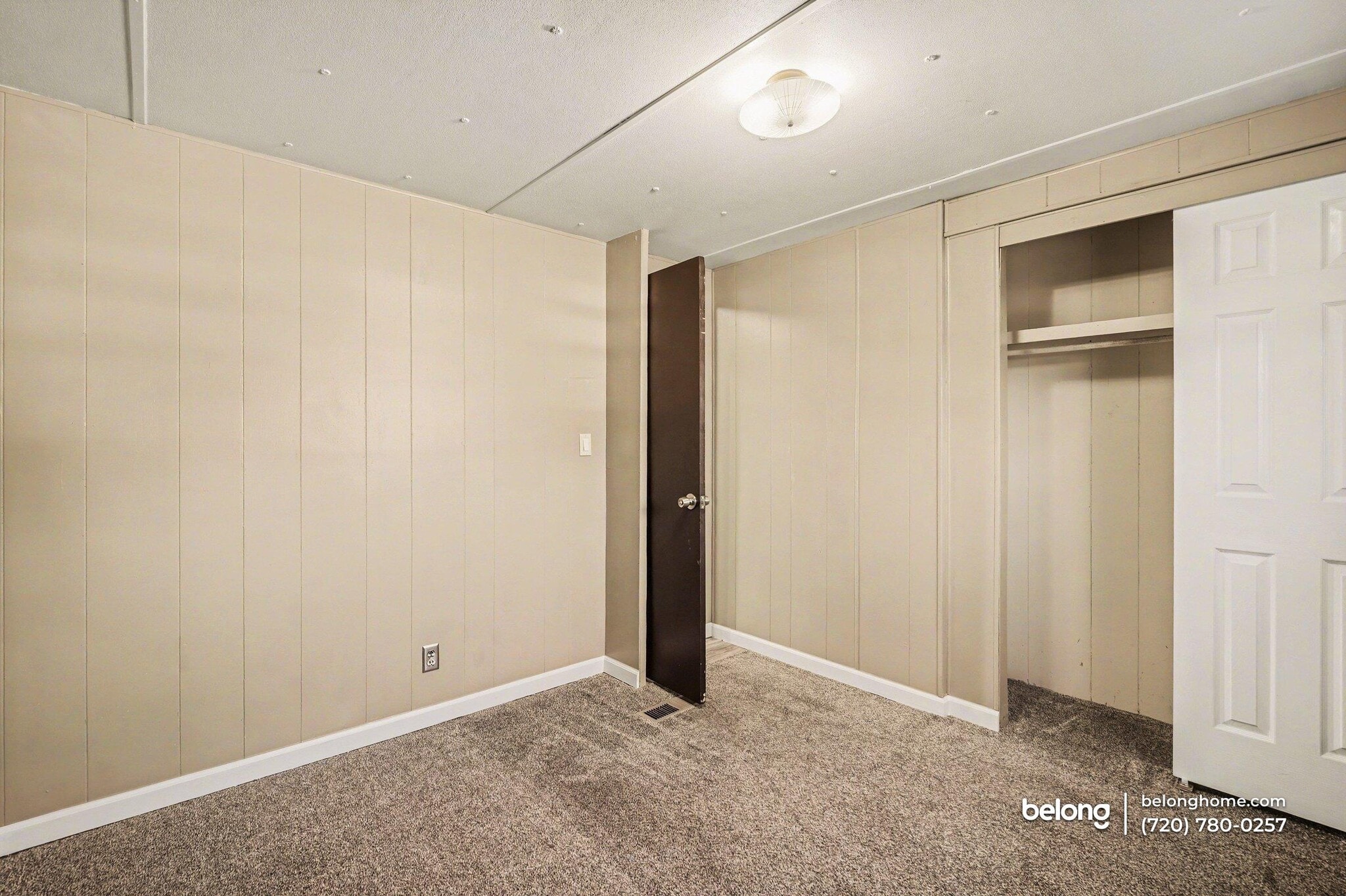 Building Photo - 3904 Glacier Dr