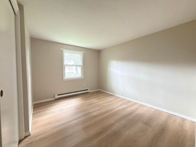 Building Photo - 2 Annaberry Ln