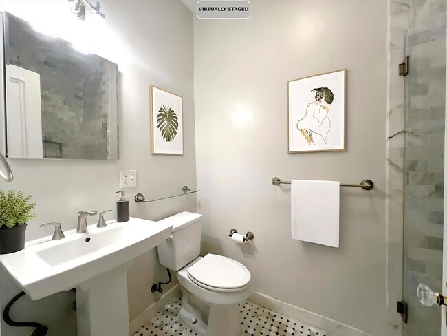 Building Photo - 86 Commonwealth Ave