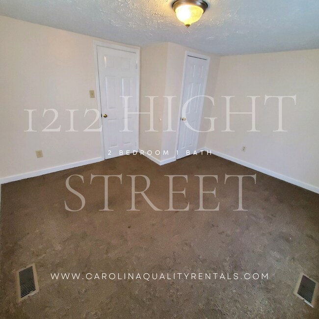 Building Photo - 1212 Hight St