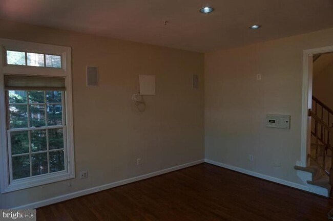 Building Photo - 8036 Kidwell Town Ct