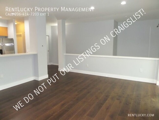 Building Photo - 205 S 51st St