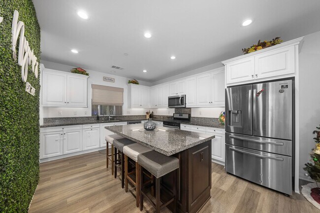 Building Photo - Chula Vista home for rent