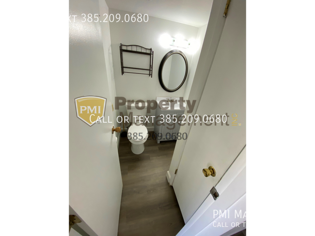 Building Photo - 384 E 1500 S