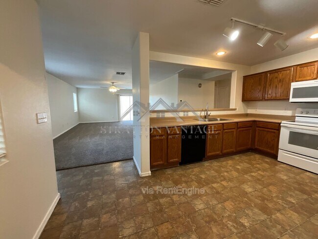 Building Photo - 25654 W Satellite Ln