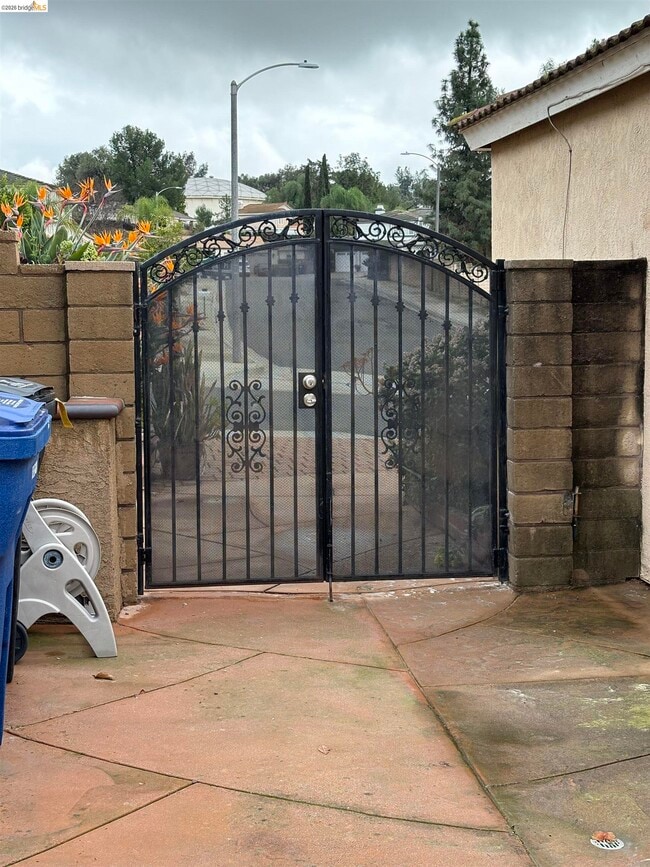 Building Photo - 1101 Hourglass Pl