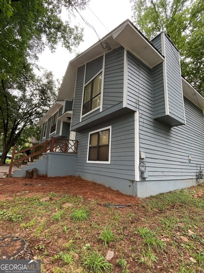 Building Photo - 1265 Herrington Rd