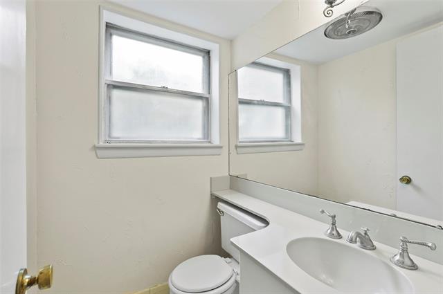 Building Photo - 9803 Windledge Dr