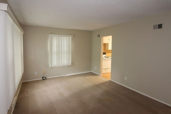 Building Photo - 1630 Morningside Dr